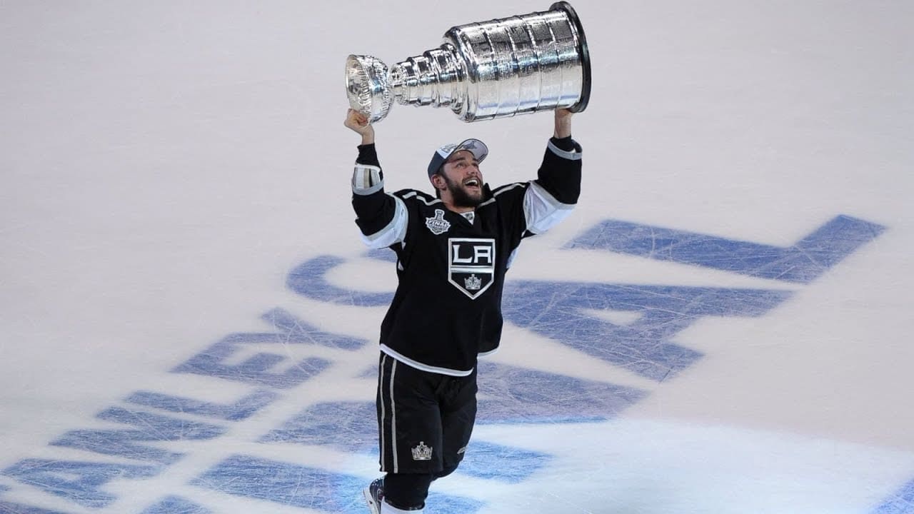 Pending UFA defenseman Alec Martinez has been linked to the Detroit Red Wings in the rumor mill. The Golden Knights are trying to keep him.