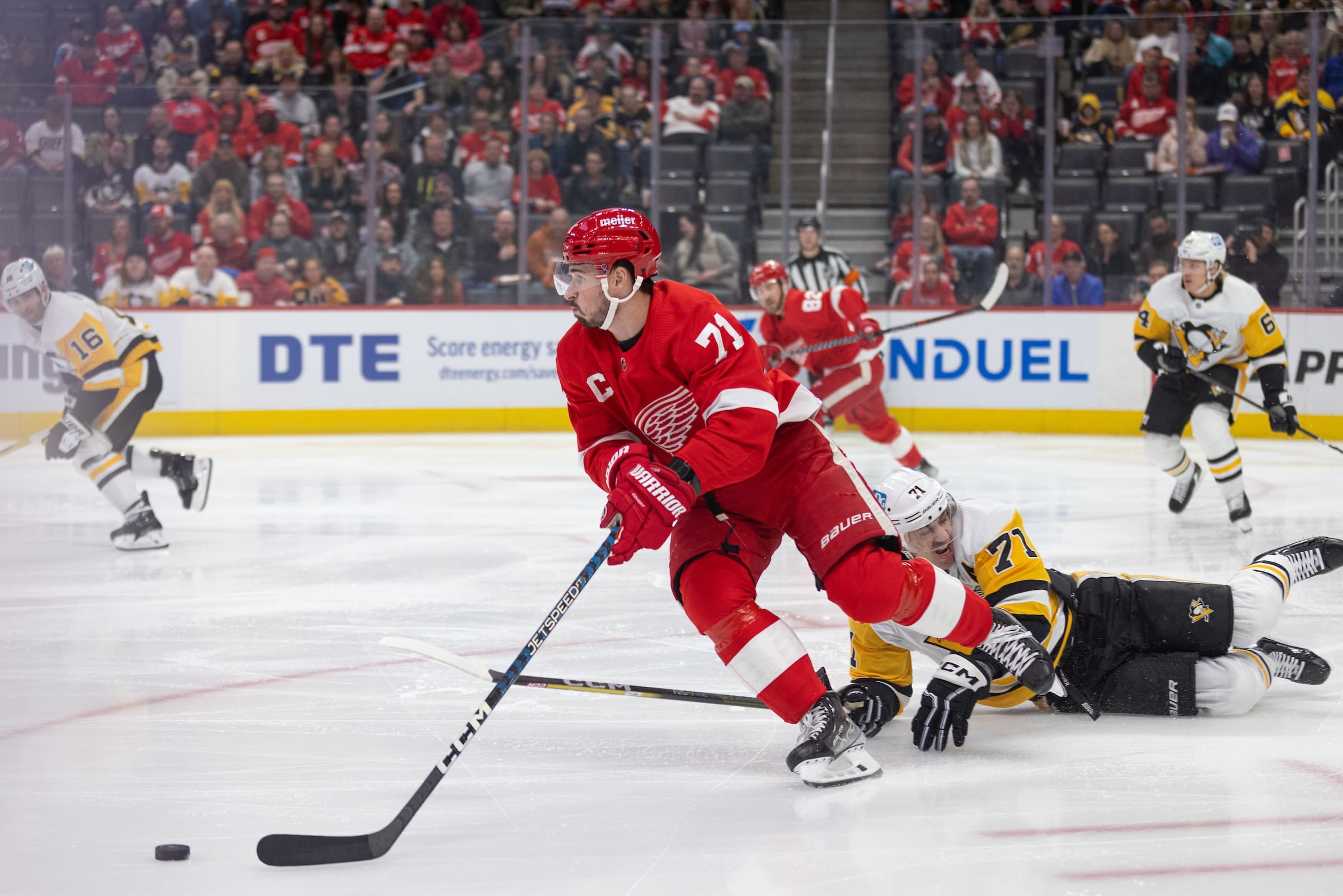 Dylan Larkin, Red Wings