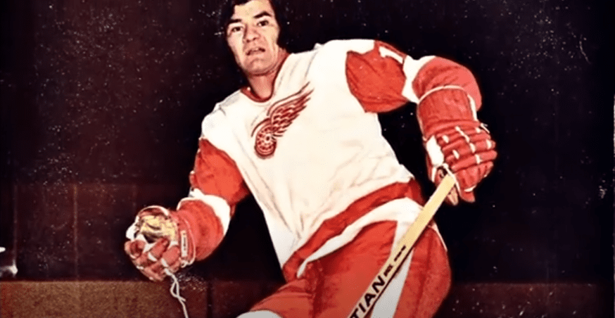 Former Red Wings Henry Boucha