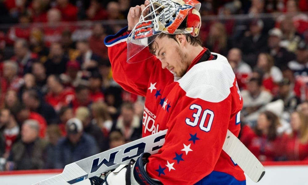 Ilya Samsonov inked a one-year extension with Washington on Monday.