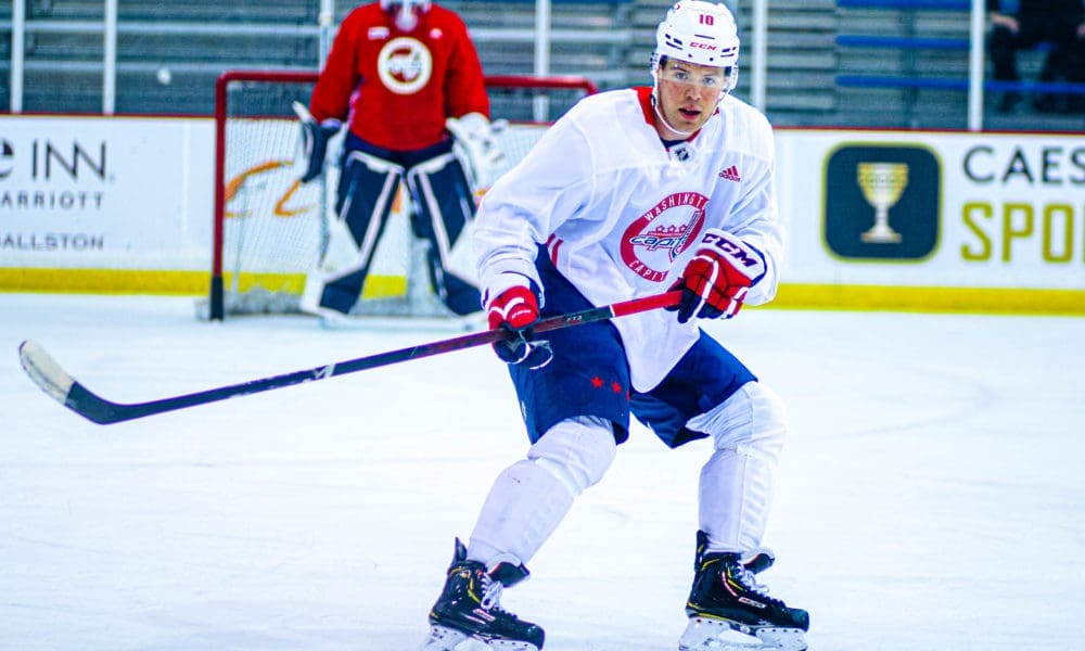 Capitals forward Daniel Sprong