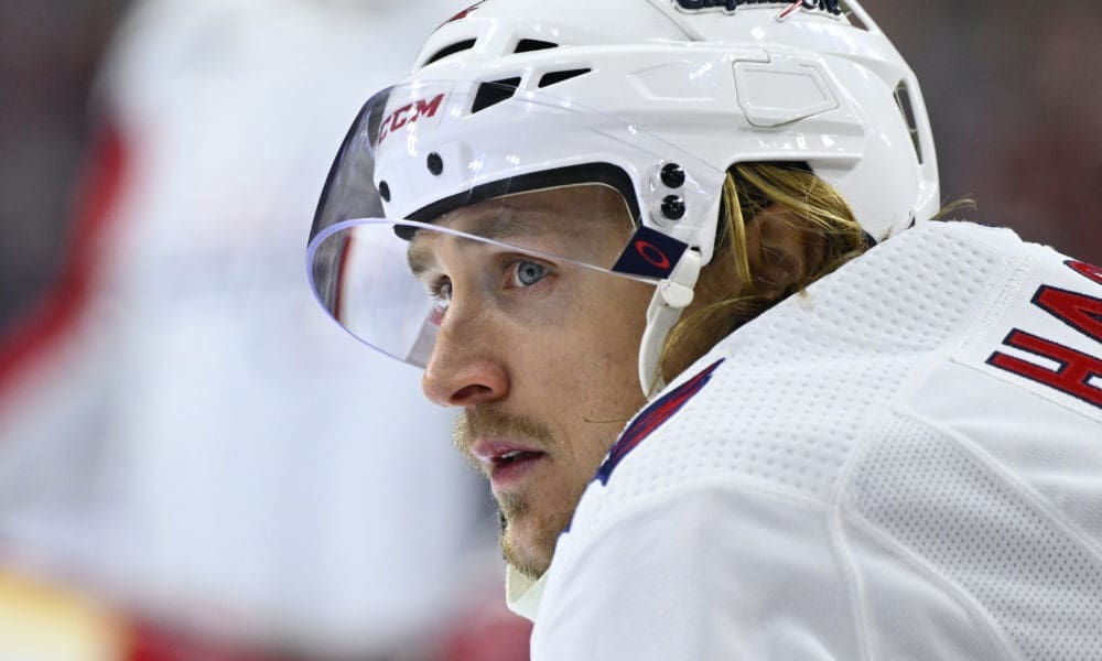 Capitals forward Carl Hagelin