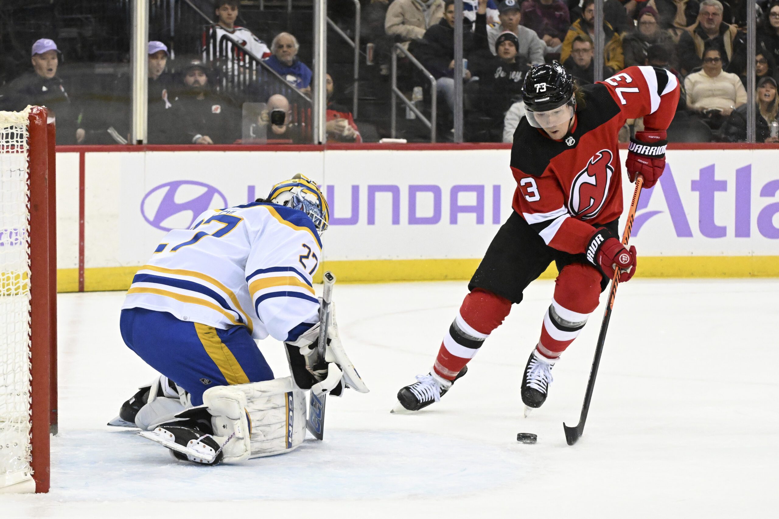 Devils Takeaways: New Jersey Looks Themselves in 7-2 Victory Over Sabres