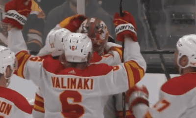 Calgary Flames Dan Vladar Bruins