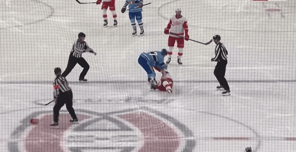 kirby dach fight Tim turk montreal canadiens