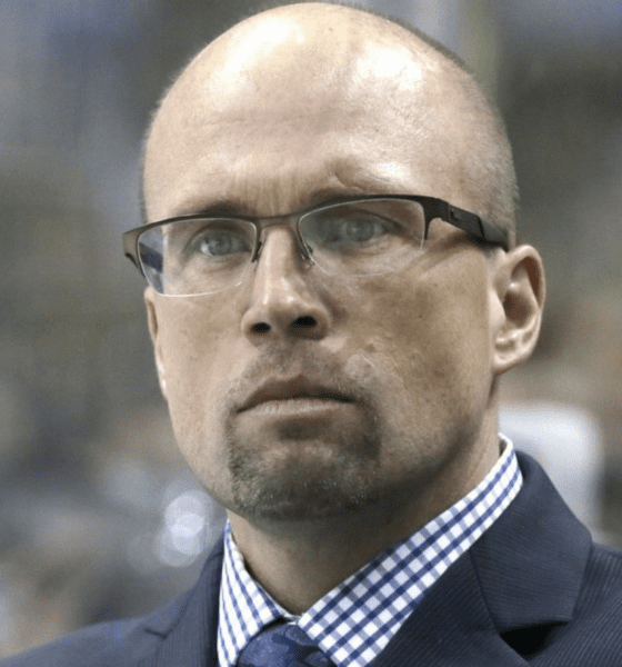 Vancouver Canucks, Mike Yeo