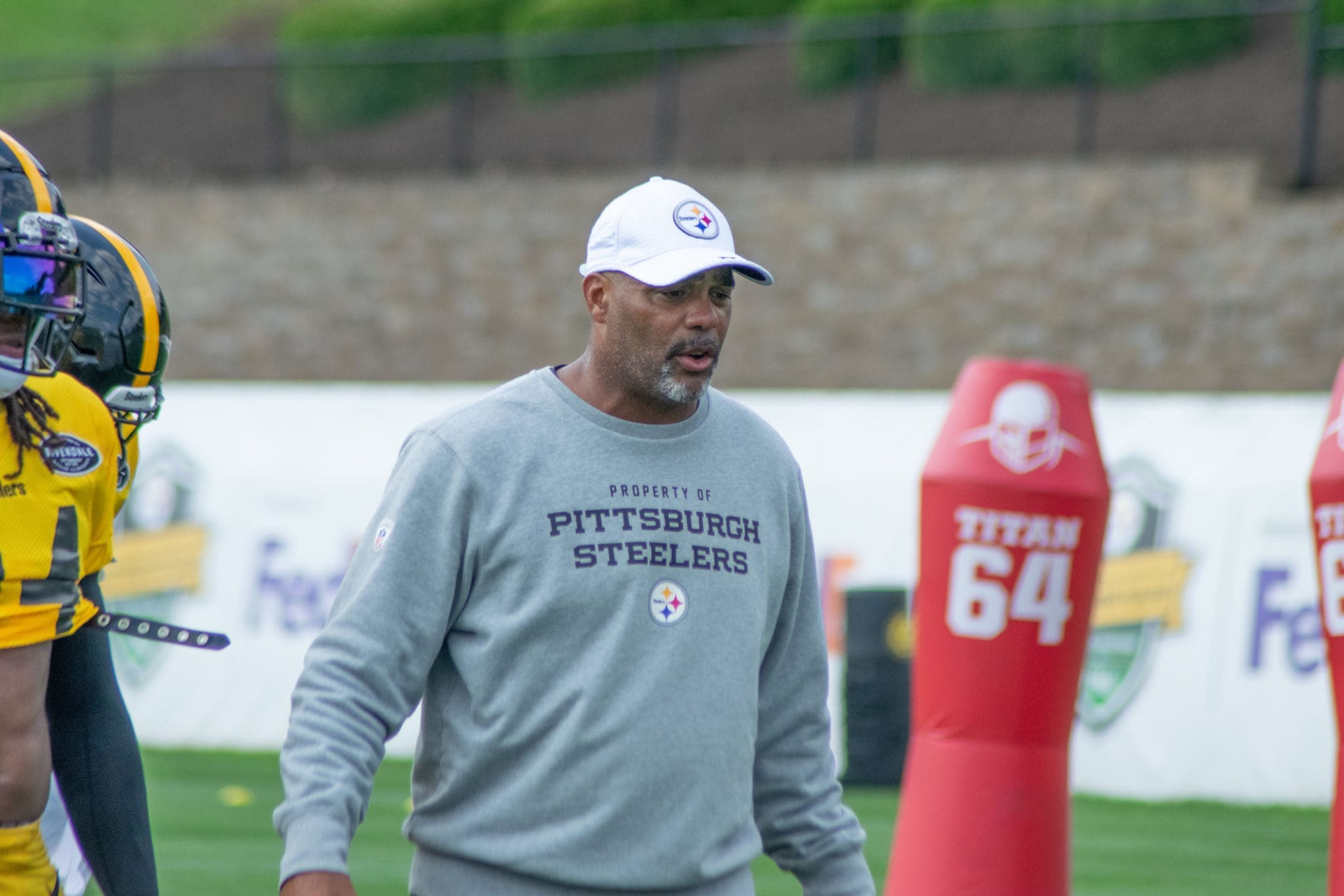 Steelers Defensive Coordinator Teryl Austin Gives Awkward And