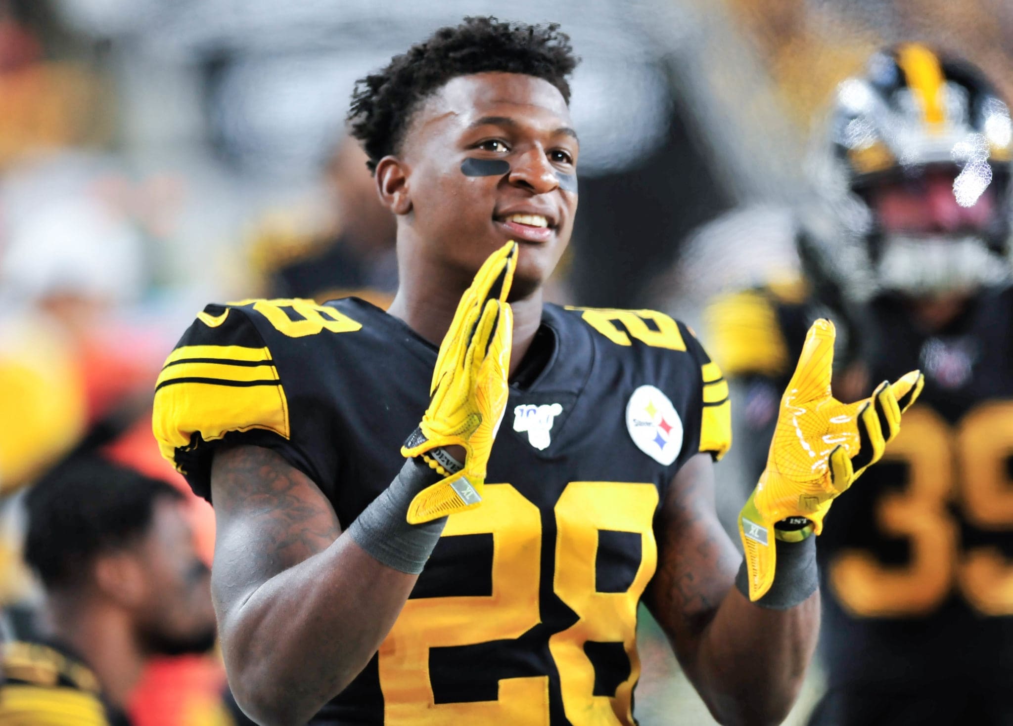 PFF Rates Mike Hilton as 27th Overall Free Agent, Predict He Re