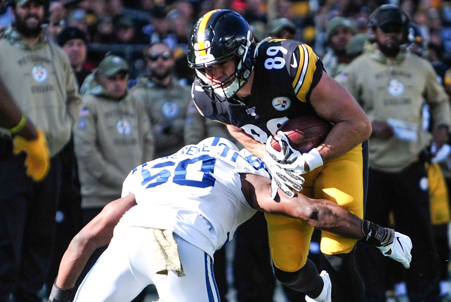 Steelers TE Vance McDonald