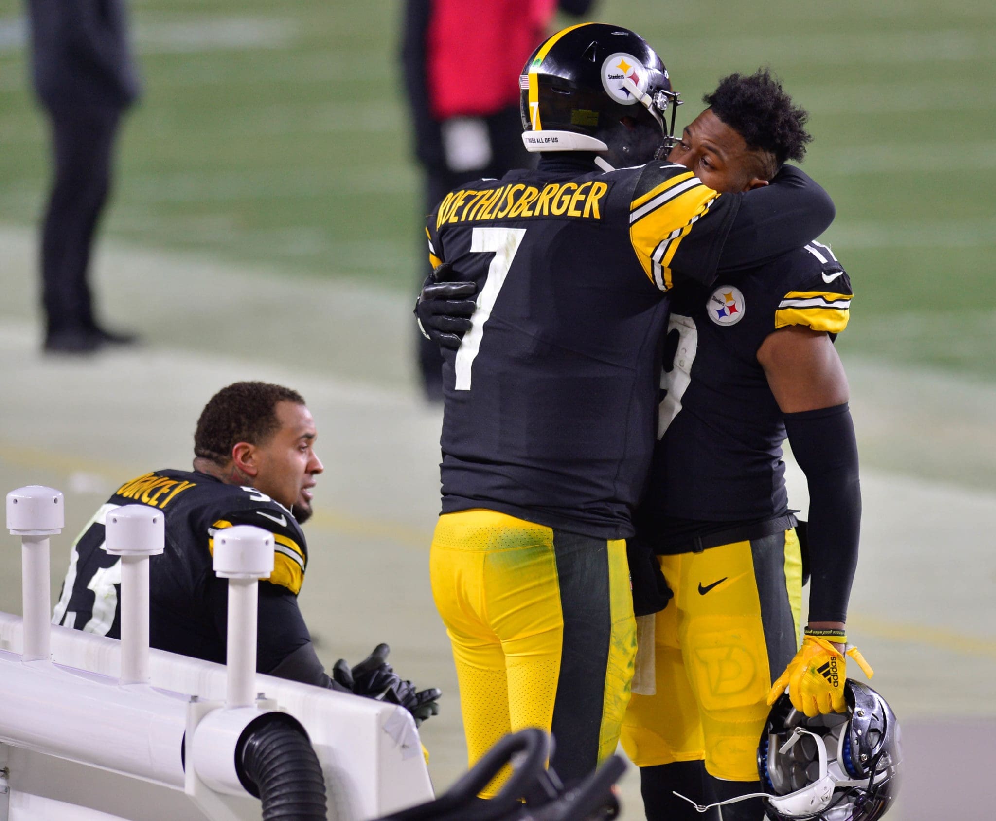 Ben Roethlisberger sends heartfelt message to Maurkice Pouncey on