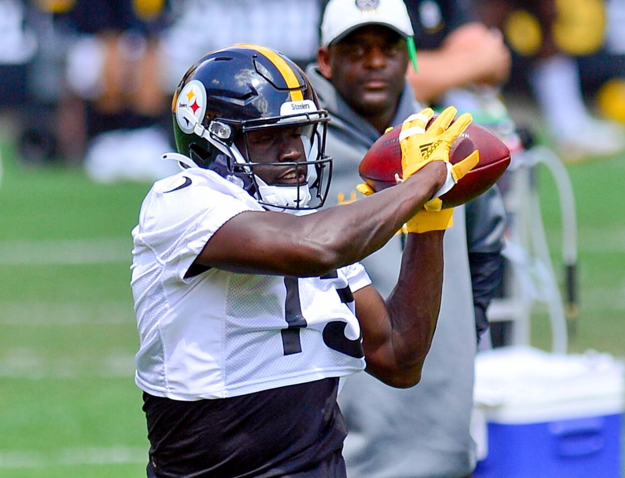 Steelers WR James Washington has been a good player with bad luck