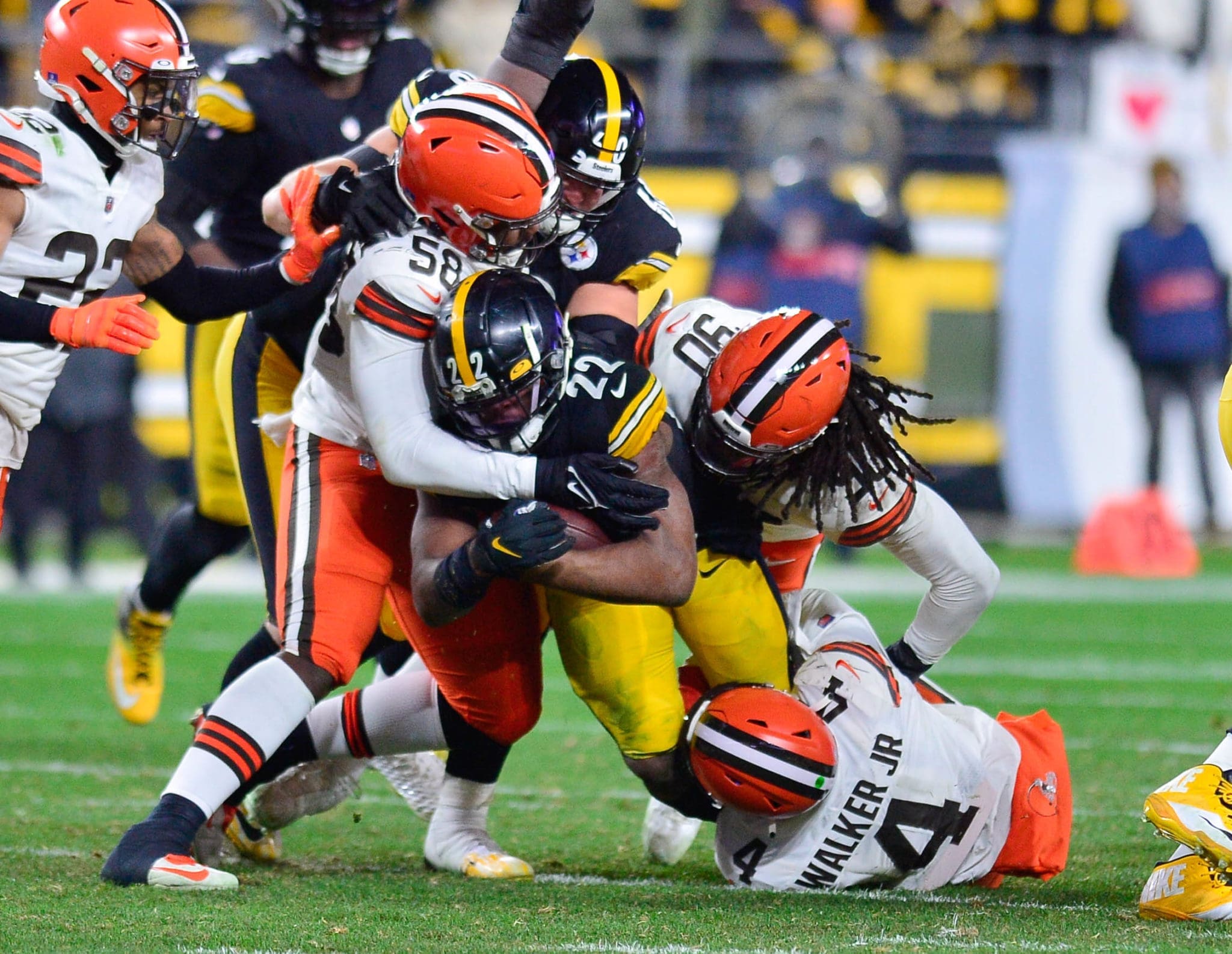 Steelers Browns AFC North Odds