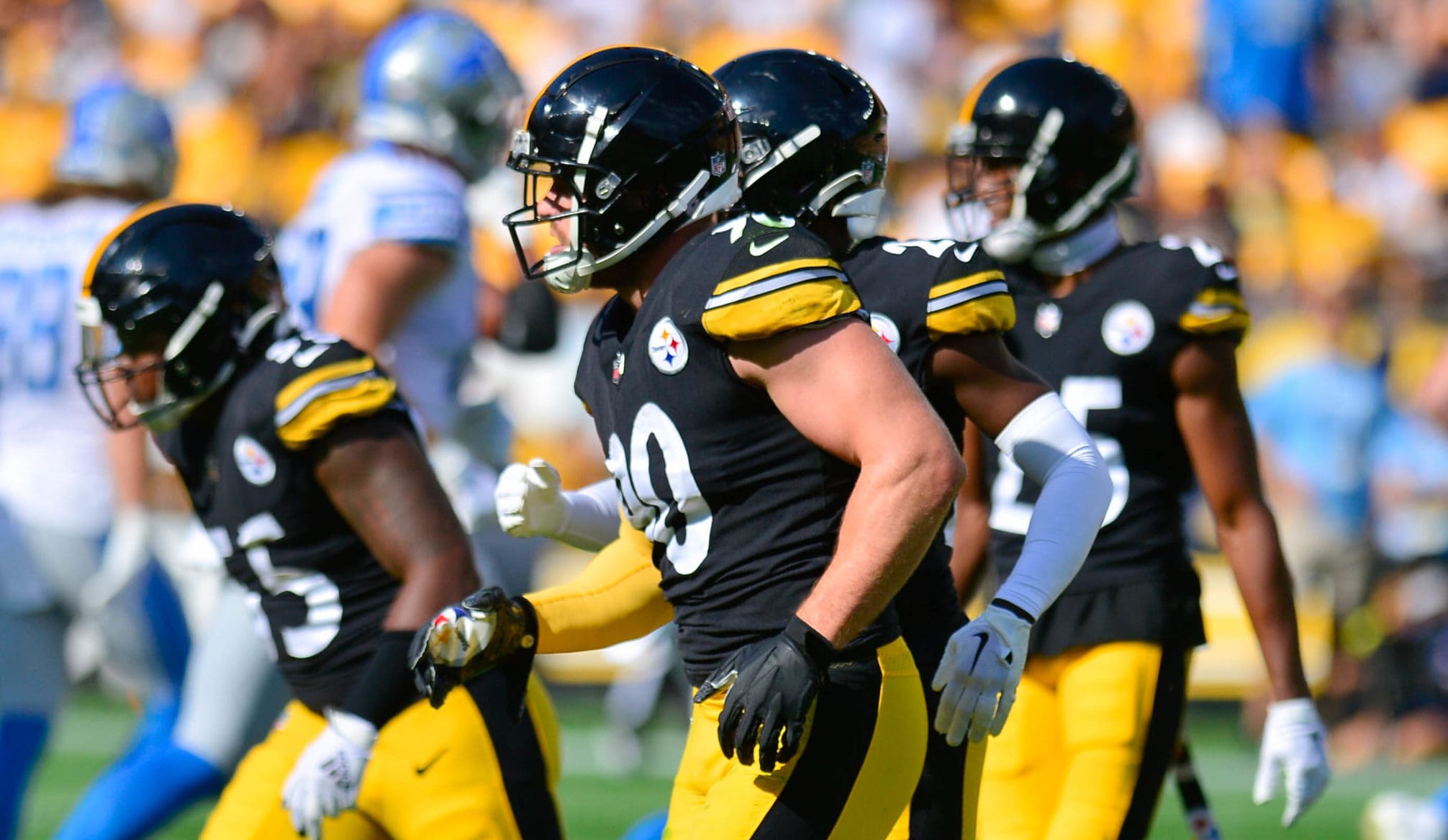 Pittsburgh Steelers Fullback Derek Watt Leaves Game After