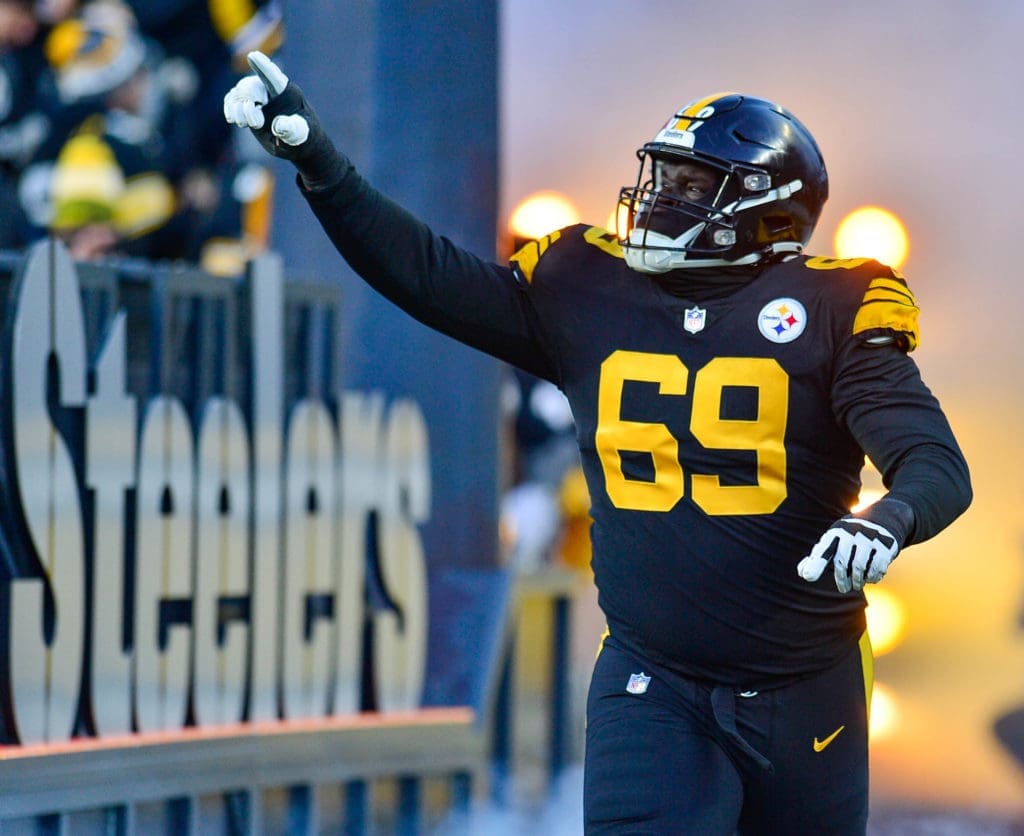 Pittsburgh Steelers guard Kevin Dotson 