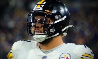 Tyson Alualu looks on as the Steelers face the Ravens on Jan. 1, 2022 in Baltimore. (Mitchell Northam / Steelers Now)