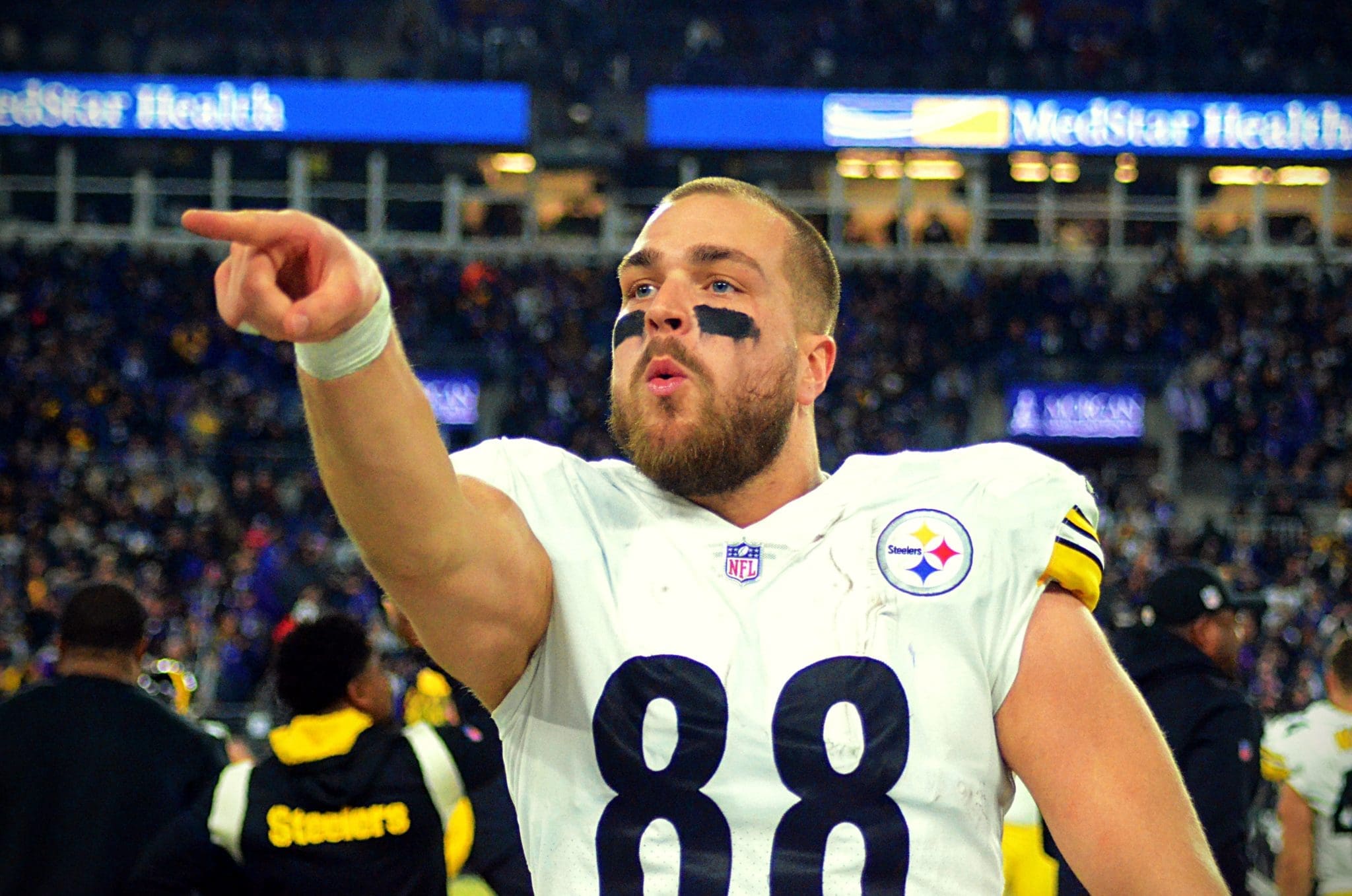 Locked On Steelers: Can Pat Freiermuth Be an Elite Tight End?