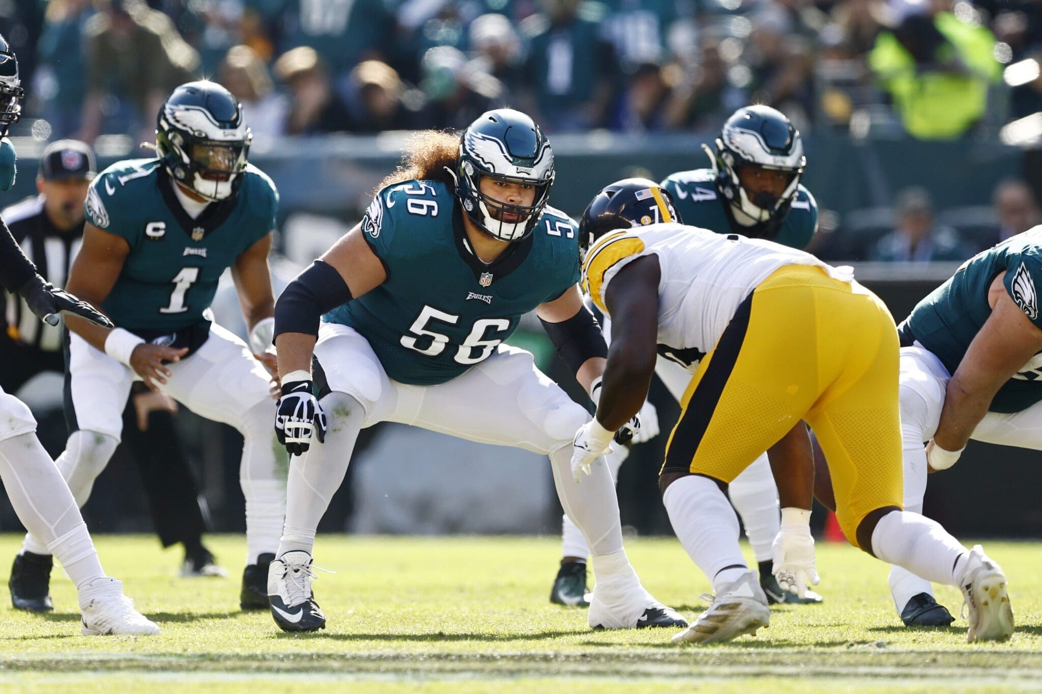 Steelers sign former Eagles guard Seumalo to three-year deal