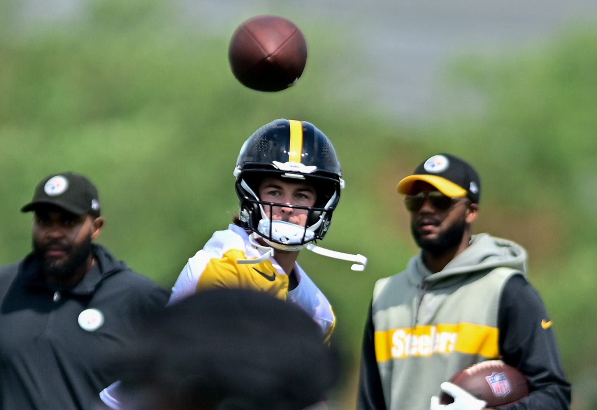 KENNY PICKKET IS A STEELER! Steelers Jersey Swap