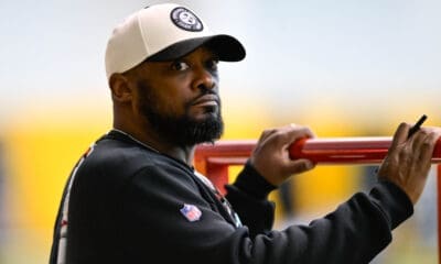 Steelers head coach Mike Tomlin