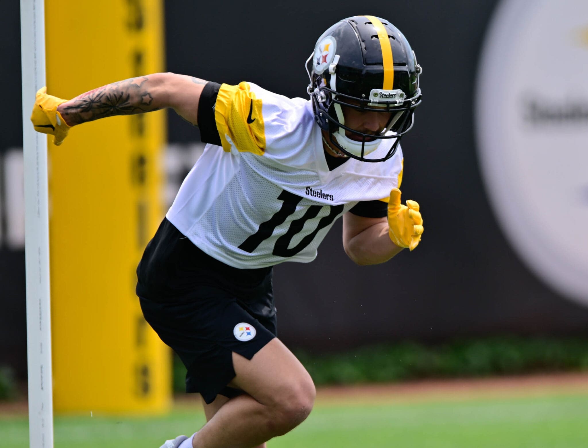 Pittsburgh Steelers WR Roman Wilson