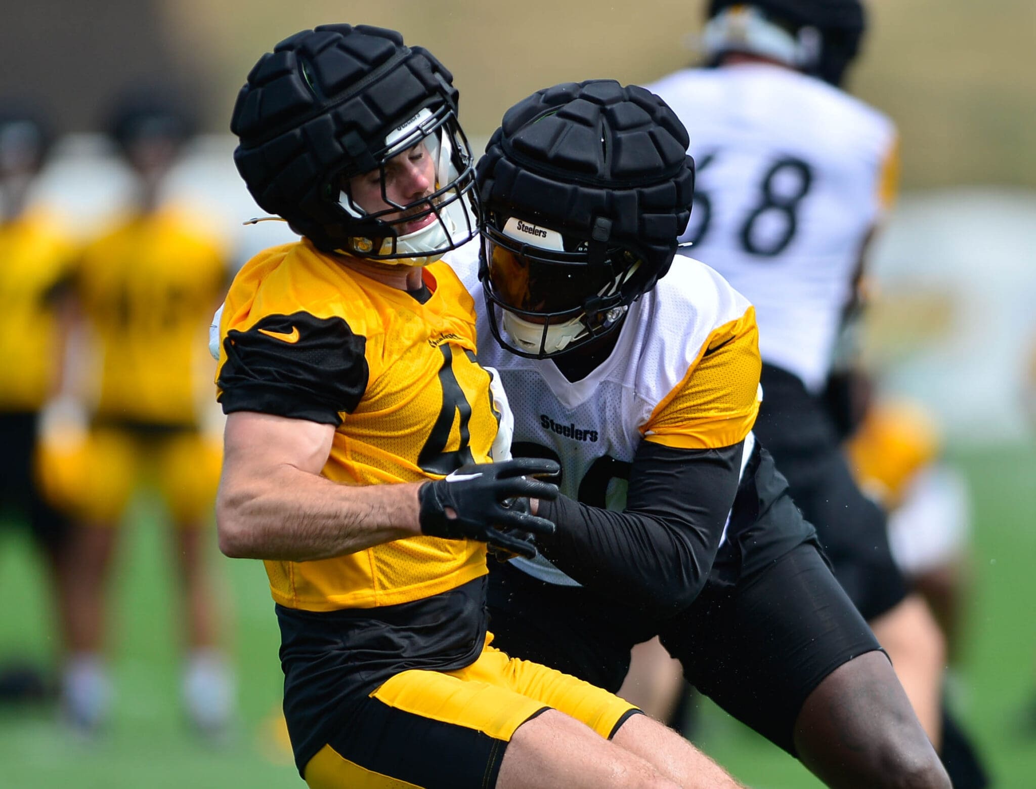 Steelers Sights and Sounds Aaron Curry Gets Into Details with Payton