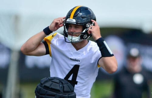 Pittsburgh Steelers QB KYLE ALLEN