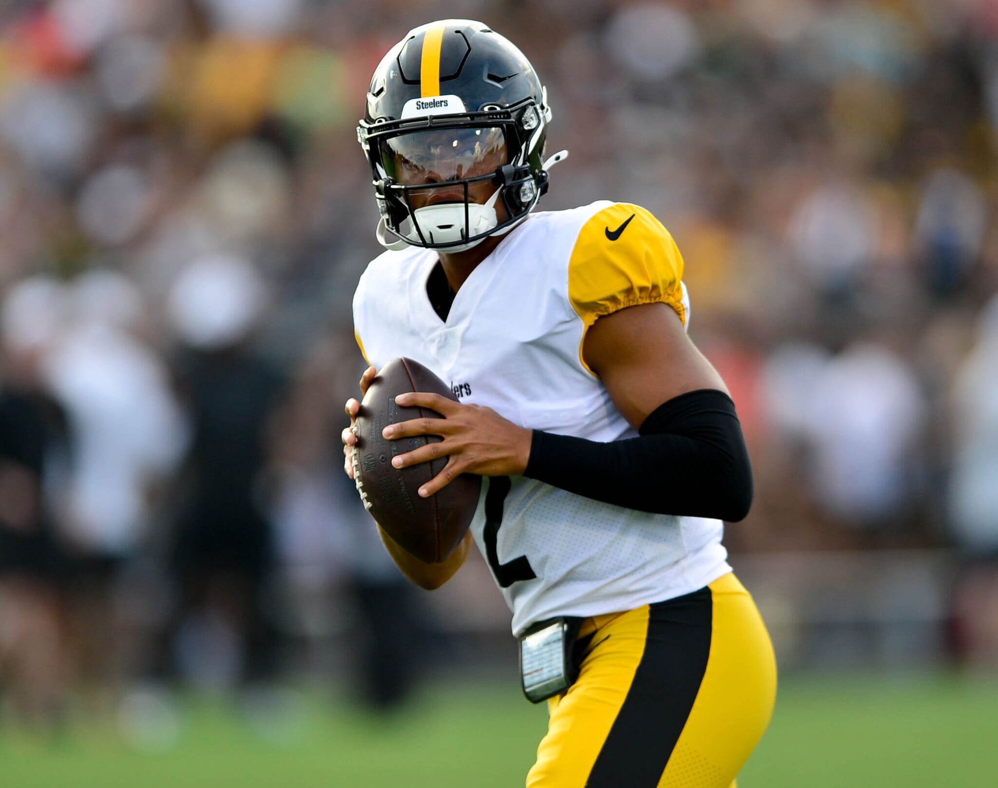 Six Steelers to Watch in Preseason Opener vs Texans (+) 