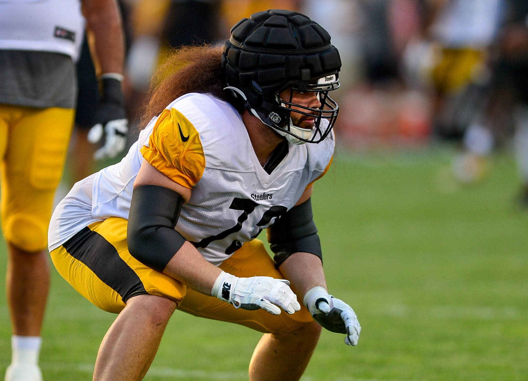 Pittsburgh Steelers guard Isaac Seumalo