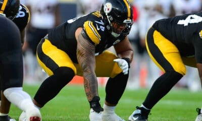 Steelers offensive tackle Troy Fautanu