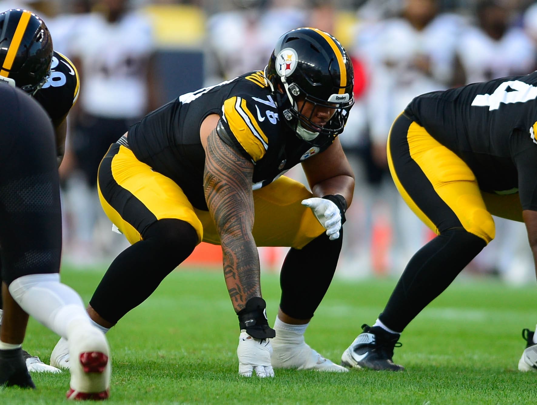 Steelers offensive tackle Troy Fautanu