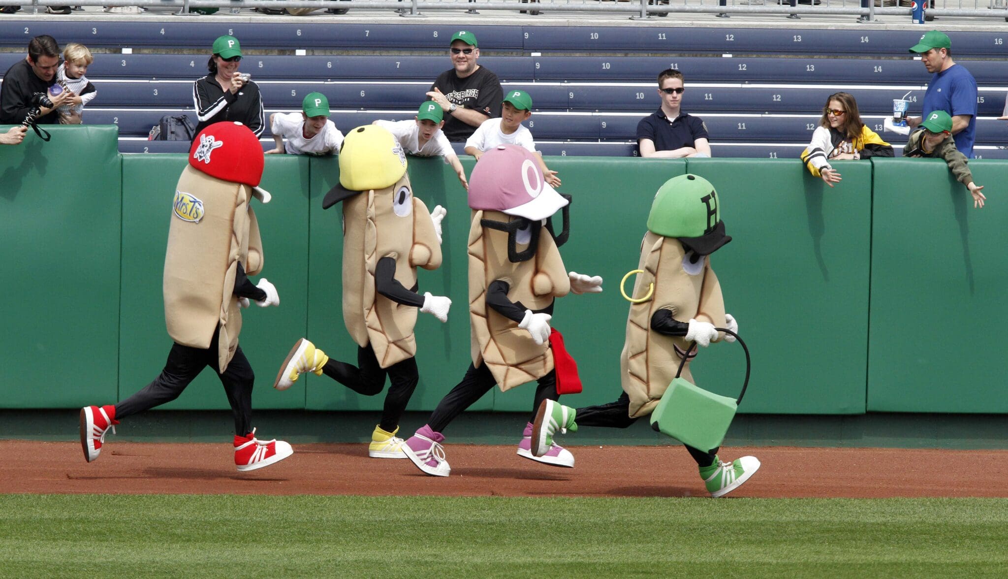 Pittsburgh Pirates-Sauerkraut Saul