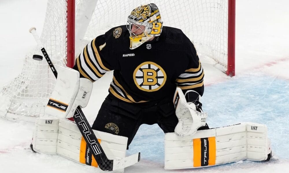 jeremy-swayman-boston-bruins