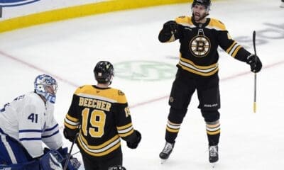 boston-bruins-mark-kastleic-johnny-beecher