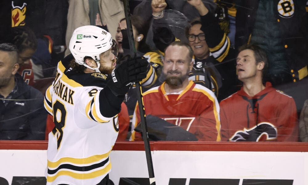 boston-bruins-david-pastrnak-calgary-flames