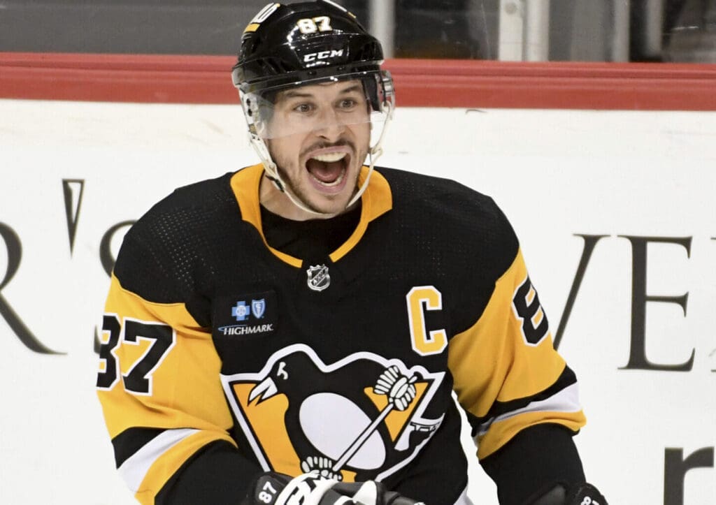 Pittsburgh Penguins, Penguins playoff race, Sidney Crosby celebrates comeback win