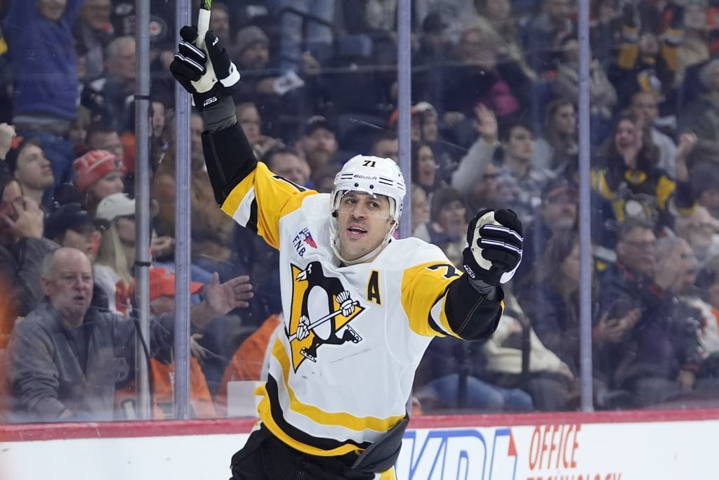 Pittsburgh Penguins Evgeni Malkin. Flyers trade. NHL trade rumors.