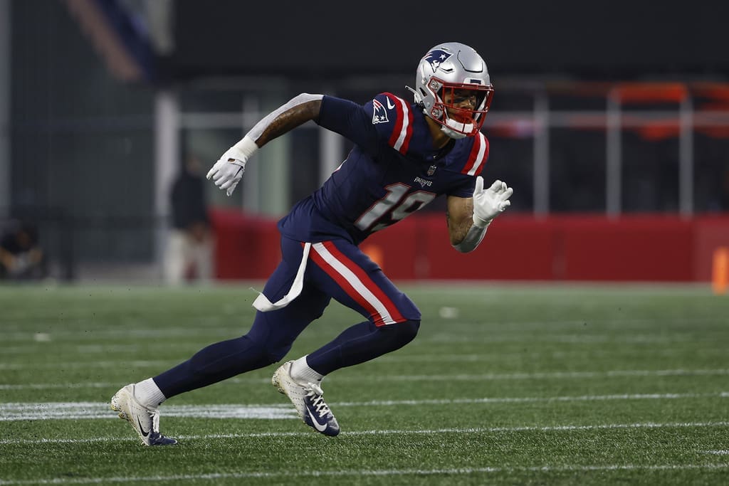 New England Patriots rookie Christian Gonzalez makes his NFL debut
