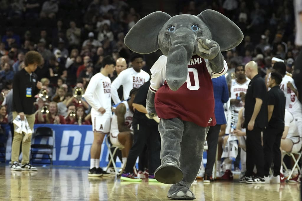 The Alabama mascot during a first-round college basketball game against Charleston in the NCAA Tournament in Spokane, Wash., Friday, March 22, 2024. (AP Photo/Ted S. Warren)
