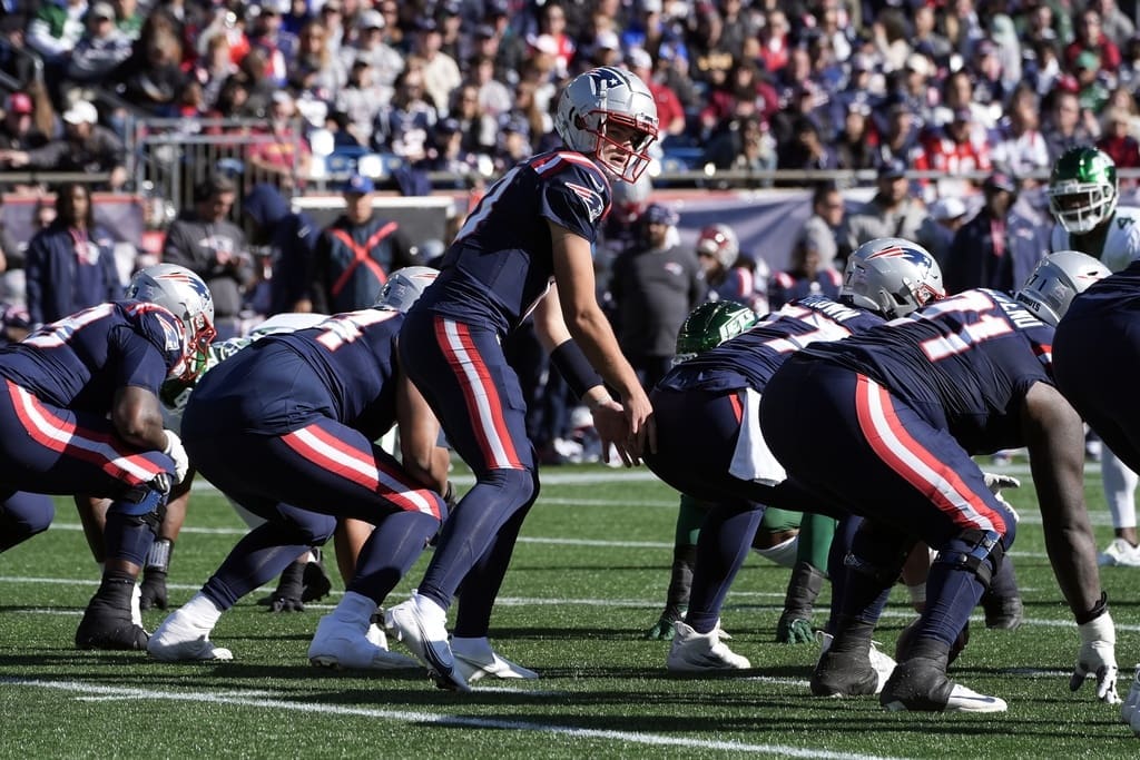 New England Patriots quarterback Drake Maye (10) in the first half of an NFL football game, Sunday, Oct. 27, 2024, in Foxborough, Mass. (AP Photo/Michael Dwyer)