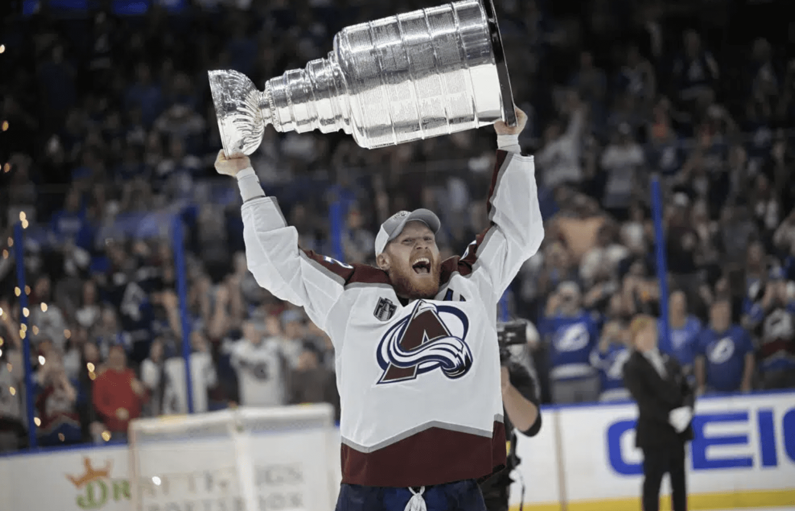 Gabriel Landeskog Avalanche nhl